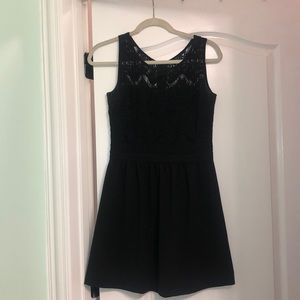 lilly pulitzer black dress